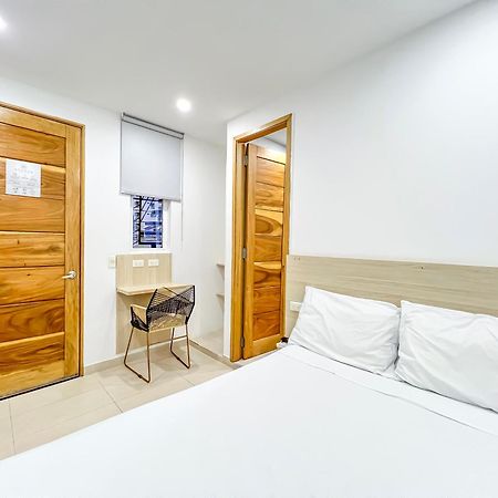 Stanza Hotel Monteria Exterior photo