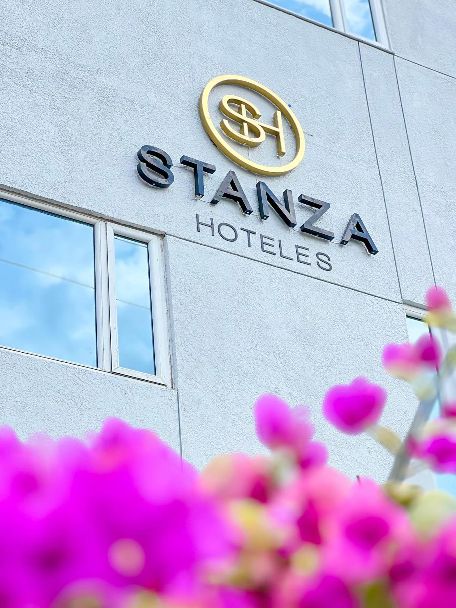 Stanza Hotel Monteria Exterior photo